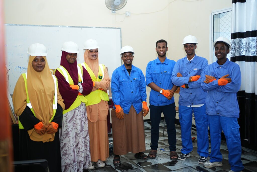 Baro Wadista Si Badbaado Leh – Kaalay Driving School-keena